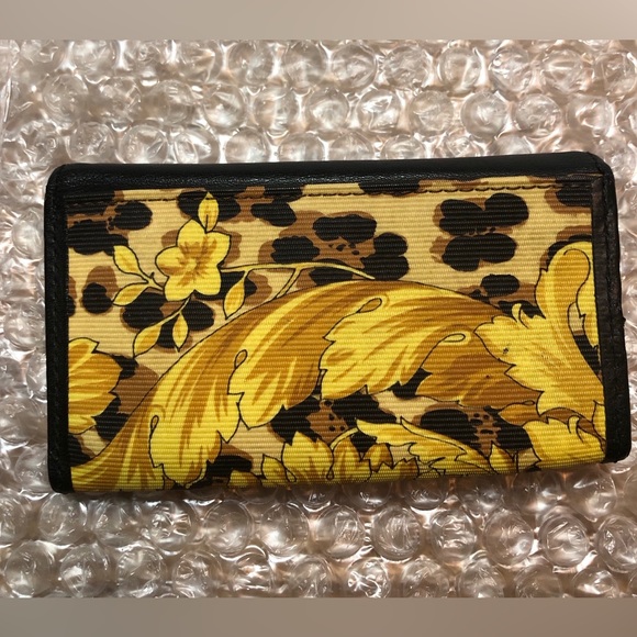 Gianni Versace Key holder Baroque Crown Exquisite Vintage Condition Sunburst - Picture 3 of 16